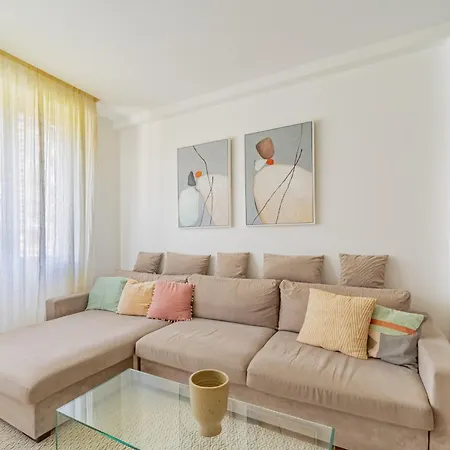 Homestay Nice In City Center With Parking Boulogne-Billancourt
